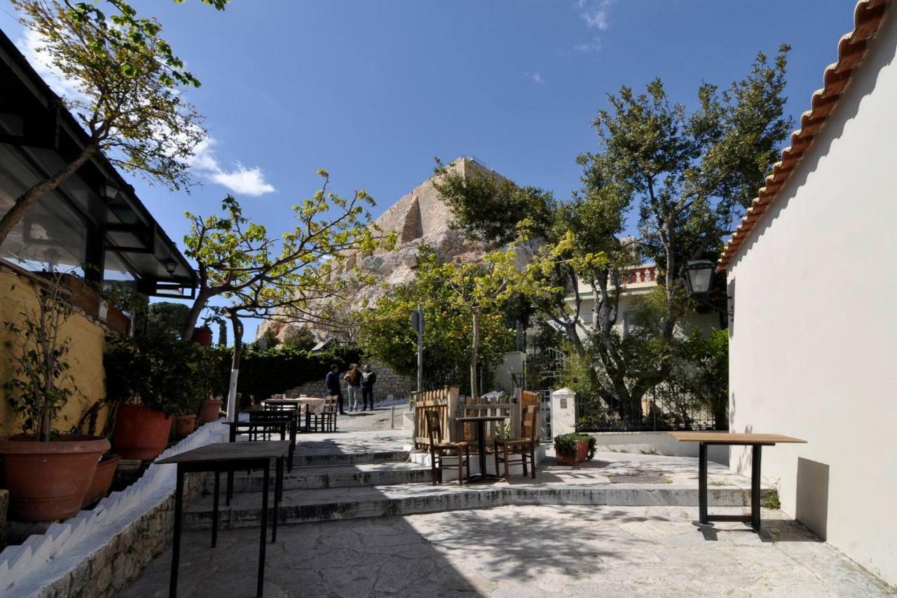 Historic Plaka Lägenhet Aten Exteriör bild